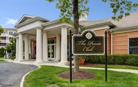 3404 Pointe Gate Dr, Livingston, NJ 07039