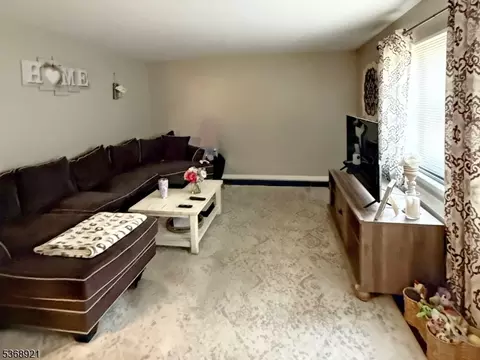 58 Sandra Cir #B3, Westfield, NJ 07090