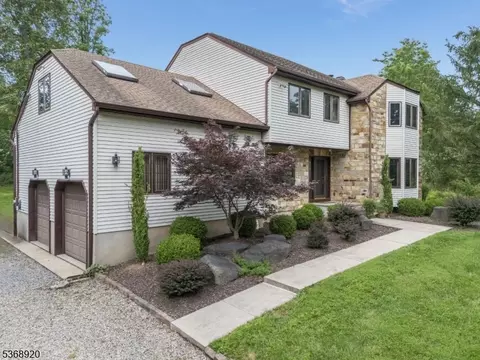 105 Byram-kingwood Rd, Stockton, NJ 08559