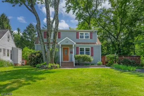 117 Midvale Ave, Wanaque, NJ 07465