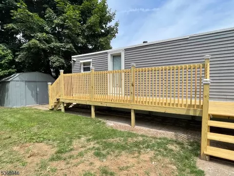 20 5th St, Wayne, NJ 07470 photo 4