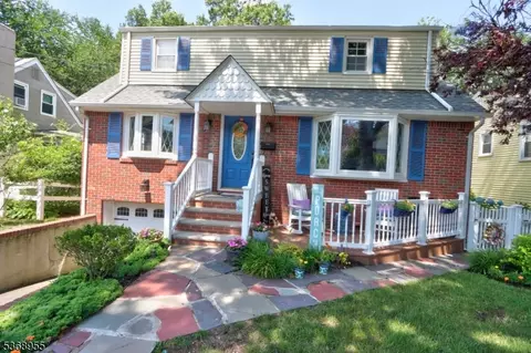 9 Nelson Pl, Nutley, NJ 07110 photo 2
