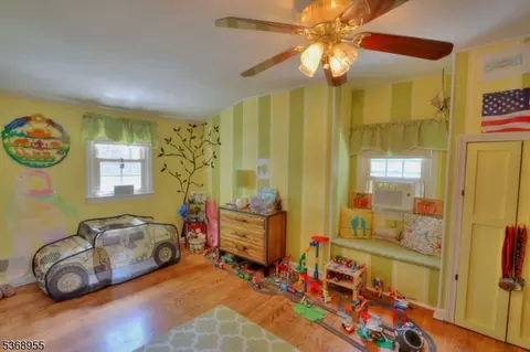9 Nelson Pl, Nutley, NJ 07110 photo 33