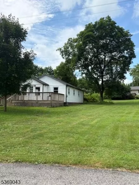 191 River Rd, Flemington, NJ 08822