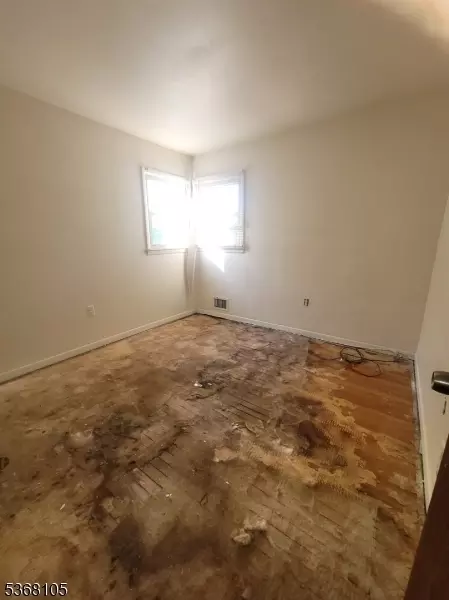 519 Trinity St, Plainfield, NJ 07063 photo 14