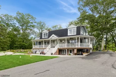 217 Green Rd, Sparta, NJ 07871