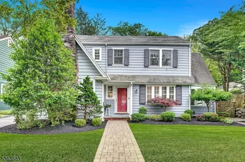 143 Morningside Rd, Verona, NJ 07044