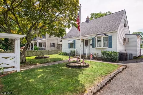 21 Rockridge Rd, Haskell, NJ 07420 photo 3