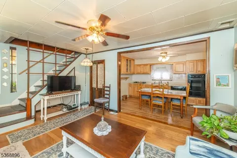 21 Rockridge Rd, Haskell, NJ 07420 photo 6