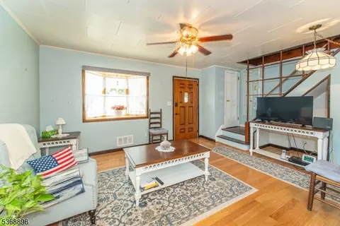 21 Rockridge Rd, Haskell, NJ 07420 photo 4