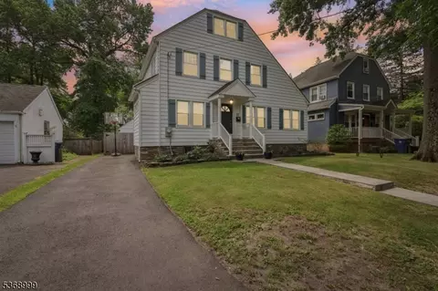 22 Laurel Pl, Fanwood, NJ 07023