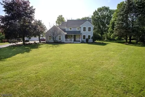 8 Brandon Ct, Andover, NJ 07821