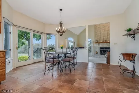 4 Wheatfield Rd, Flemington, NJ 08822 photo 7
