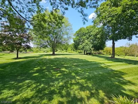4 Wheatfield Rd, Flemington, NJ 08822 photo 28