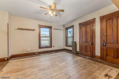 111 E Washington Ave, Washington, NJ 07882 photo 12