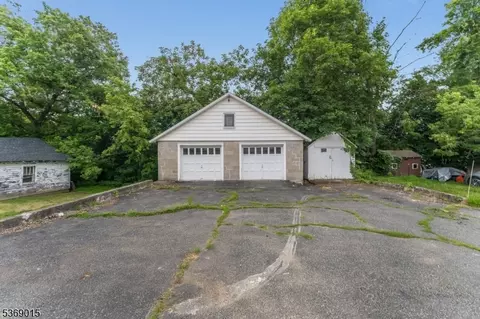 111 E Washington Ave, Washington, NJ 07882 photo 17