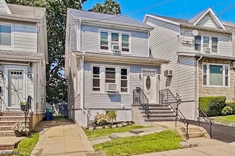 102 Ilford Ave, North Arlington, NJ 07031