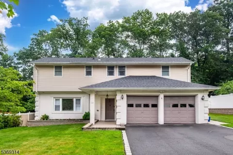 10 Vincent Pl, Verona, NJ 07044