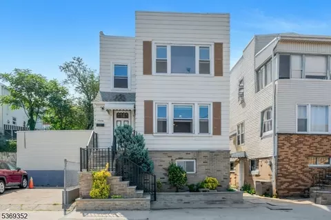 7506 Cottage Ave, North Bergen, NJ 07047