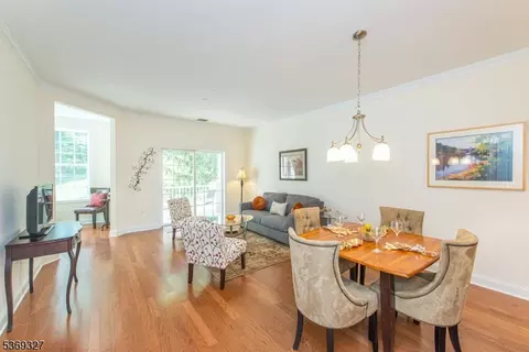 7108 Polk Dr, Wharton, NJ 07885