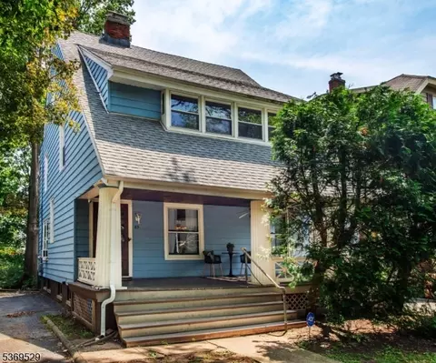 83 High St, Glen Ridge, NJ 07028