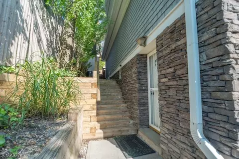 238 Undercliff Ave, Edgewater, NJ 07020 photo 46