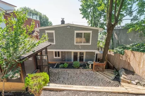 238 Undercliff Ave, Edgewater, NJ 07020 photo 38
