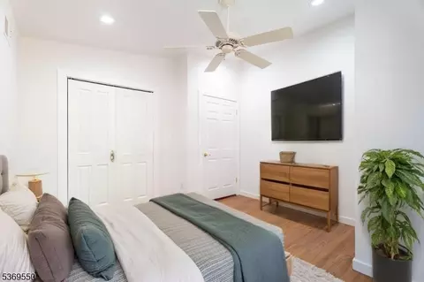 238 Undercliff Ave, Edgewater, NJ 07020 photo 25