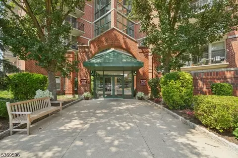 300 Main St U310 #310, Little Falls Twp, NJ 07424