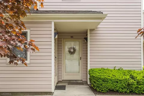 136 Changebridge Rd #5, Montville, NJ 07045