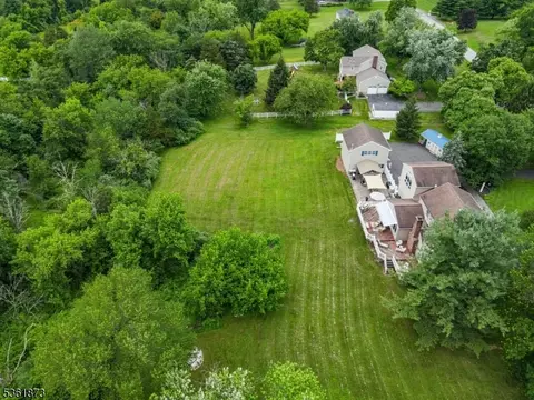 17 Apple Tree Rd, Flemington, NJ 08822 photo 9