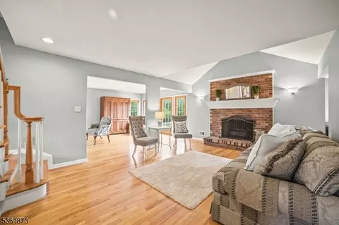 17 Apple Tree Rd, Flemington, NJ 08822 photo 17