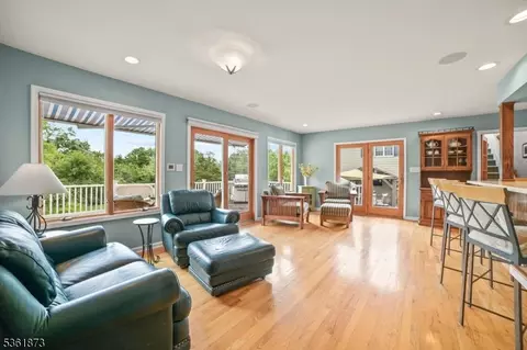 17 Apple Tree Rd, Flemington, NJ 08822 photo 24