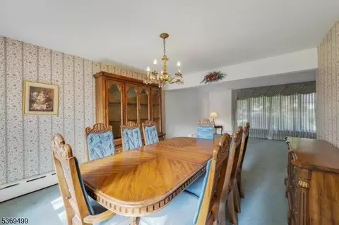 581 Mazur, Paramus, NJ 07652 photo 14