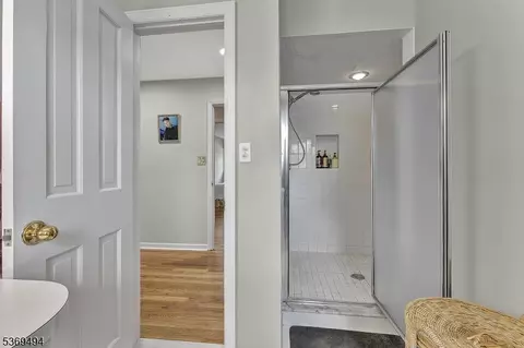 4 Corvair Pl, Wayne, NJ 07470 photo 32