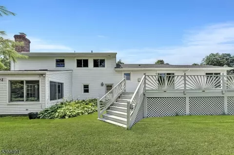 4 Corvair Pl, Wayne, NJ 07470 photo 38