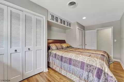 4 Corvair Pl, Wayne, NJ 07470 photo 30
