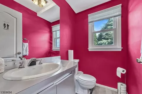 4 Corvair Pl, Wayne, NJ 07470 photo 27
