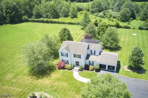 79 Union Rd, Frenchtown, NJ 08825