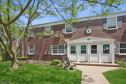 43 W Roselle Ave # A, Roselle Park, NJ 07204