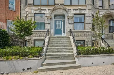 963-965 Blvd E #4-3, Weehawken Twp, NJ 07086