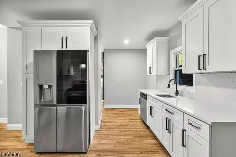 1119 E Front St, Plainfield, NJ 07062 photo 17