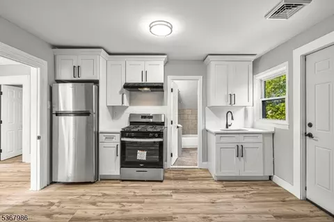 1119 E Front St, Plainfield, NJ 07062 photo 18