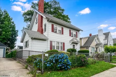 810-812 Kilsyth Rd, Elizabeth, NJ 07208