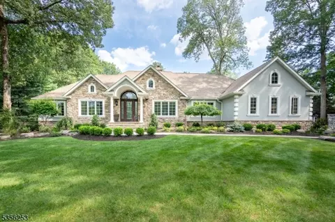 15 Colona Rd, Wayne, NJ 07470 photo 2