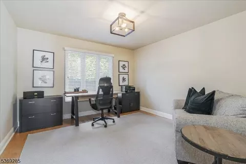 39 Fox Boro Rd, Wayne, NJ 07470 photo 11
