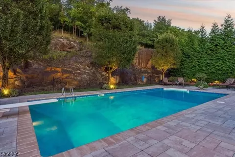 39 Fox Boro Rd, Wayne, NJ 07470 photo 39