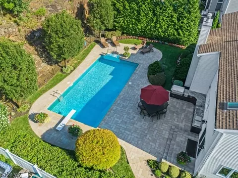 39 Fox Boro Rd, Wayne, NJ 07470 photo 32