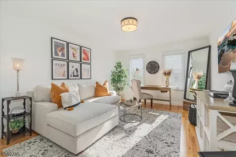 39 Fox Boro Rd, Wayne, NJ 07470 photo 27