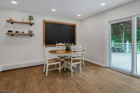 11 E Gate Rd, Long Valley, NJ 07853 photo 11